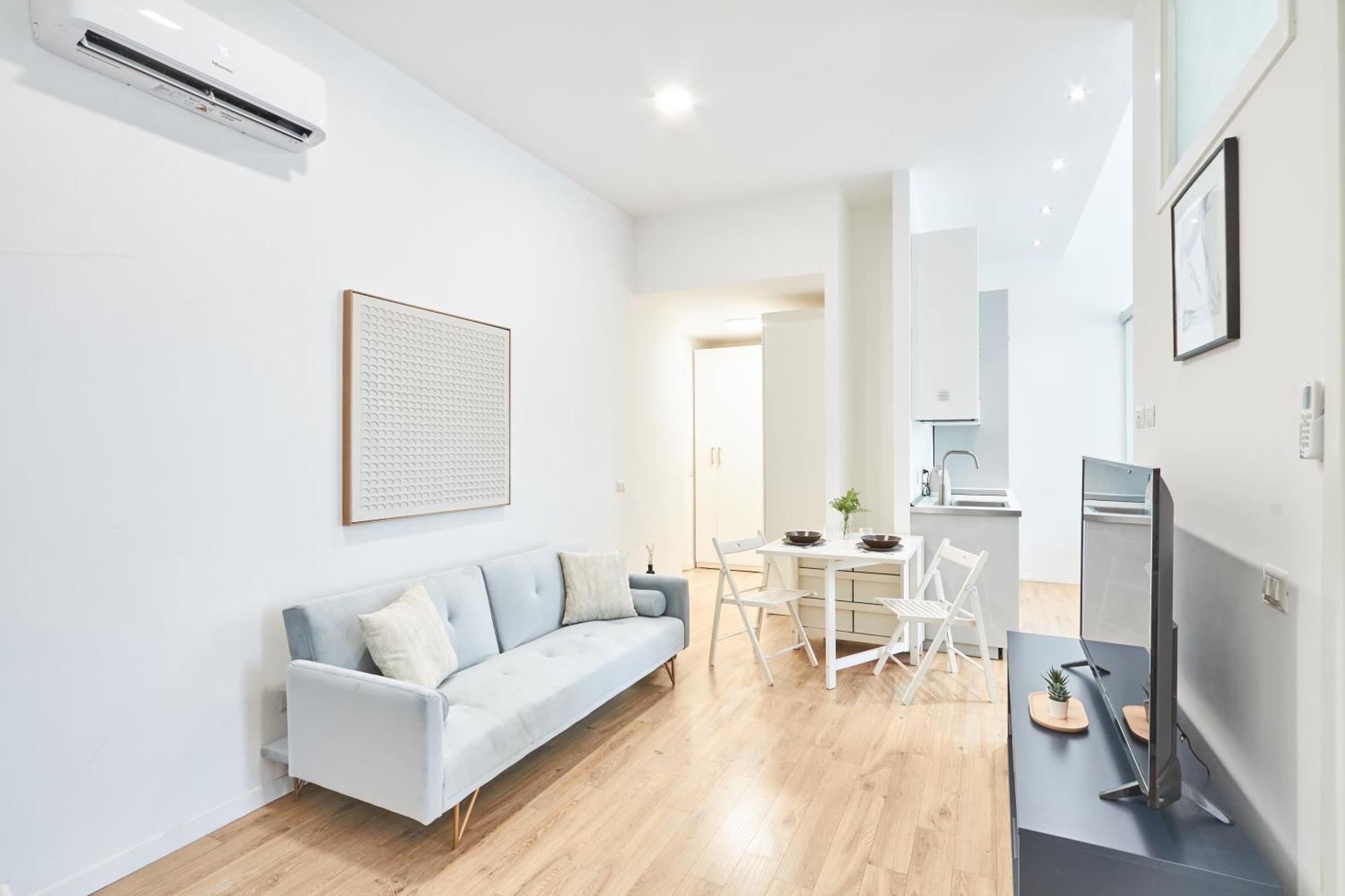 מילאנו Spacious Flat Close To Fondazione Prada & Metro מראה חיצוני תמונה